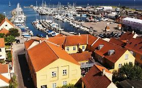 Dragor Hotel & Apartments